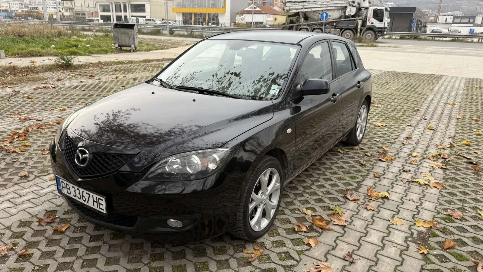 Mazda 3, снимка 2 - Автомобили и джипове - 53947172