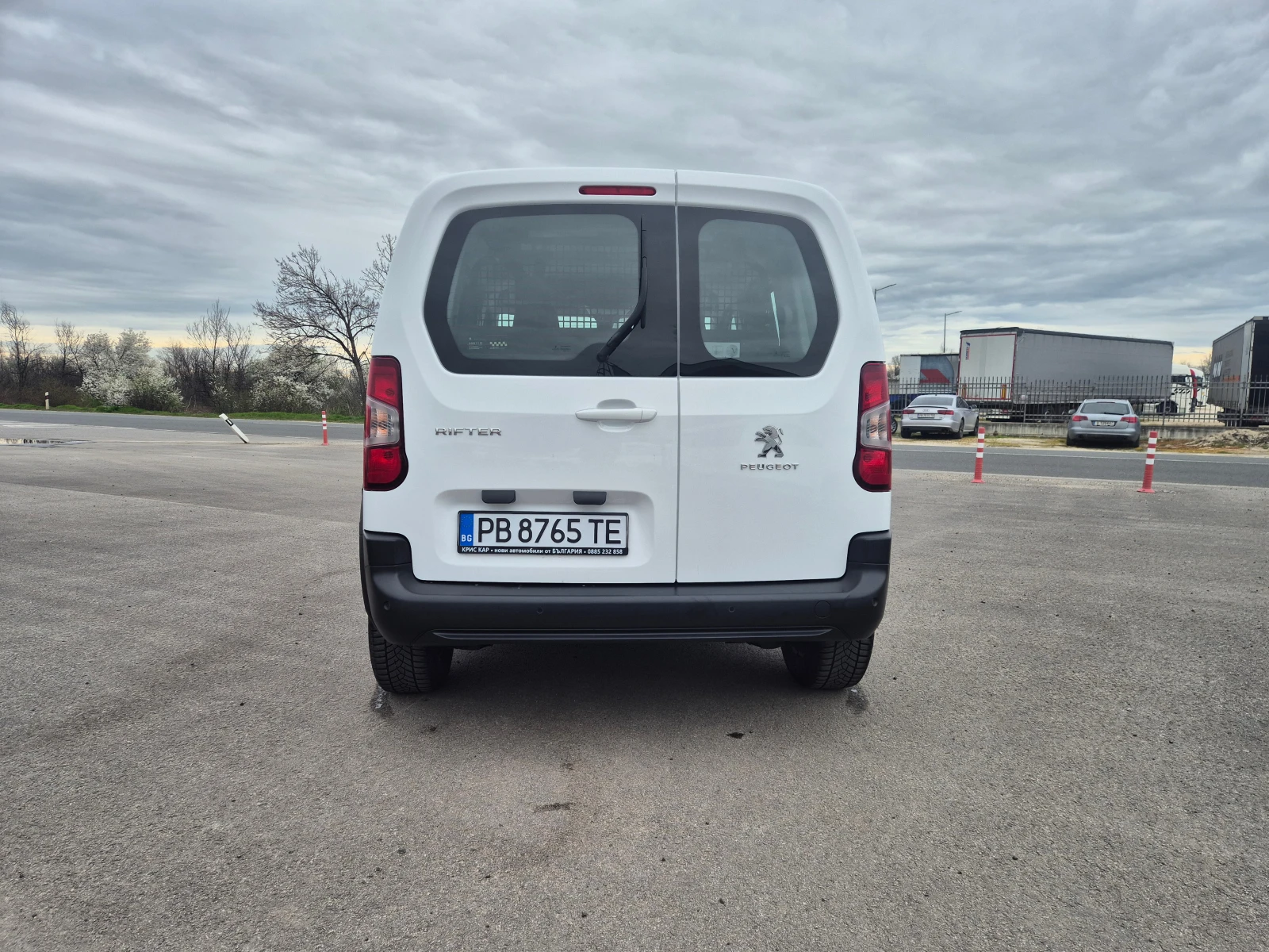 Citroen Berlingo N1- M/T 1.5 DCI, снимка 4 - Автомобили и джипове - 54031337
