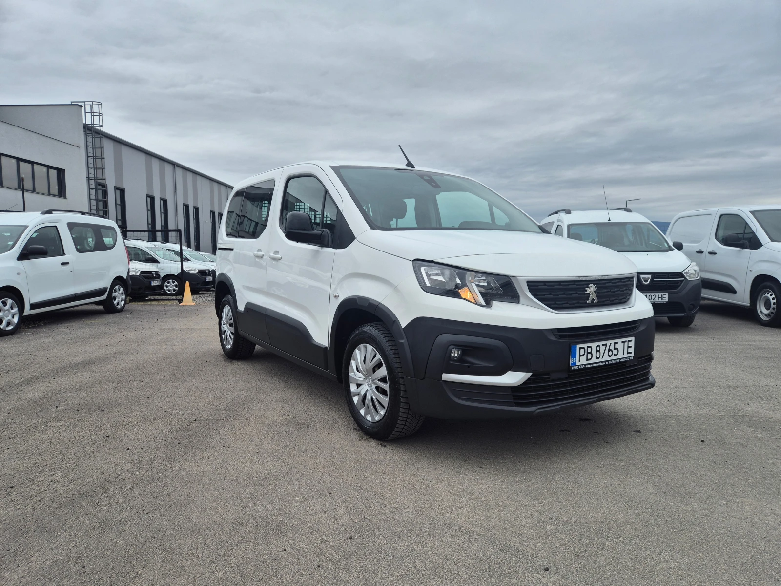 Citroen Berlingo N1- M/T 1.5 DCI, снимка 7 - Автомобили и джипове - 54031337