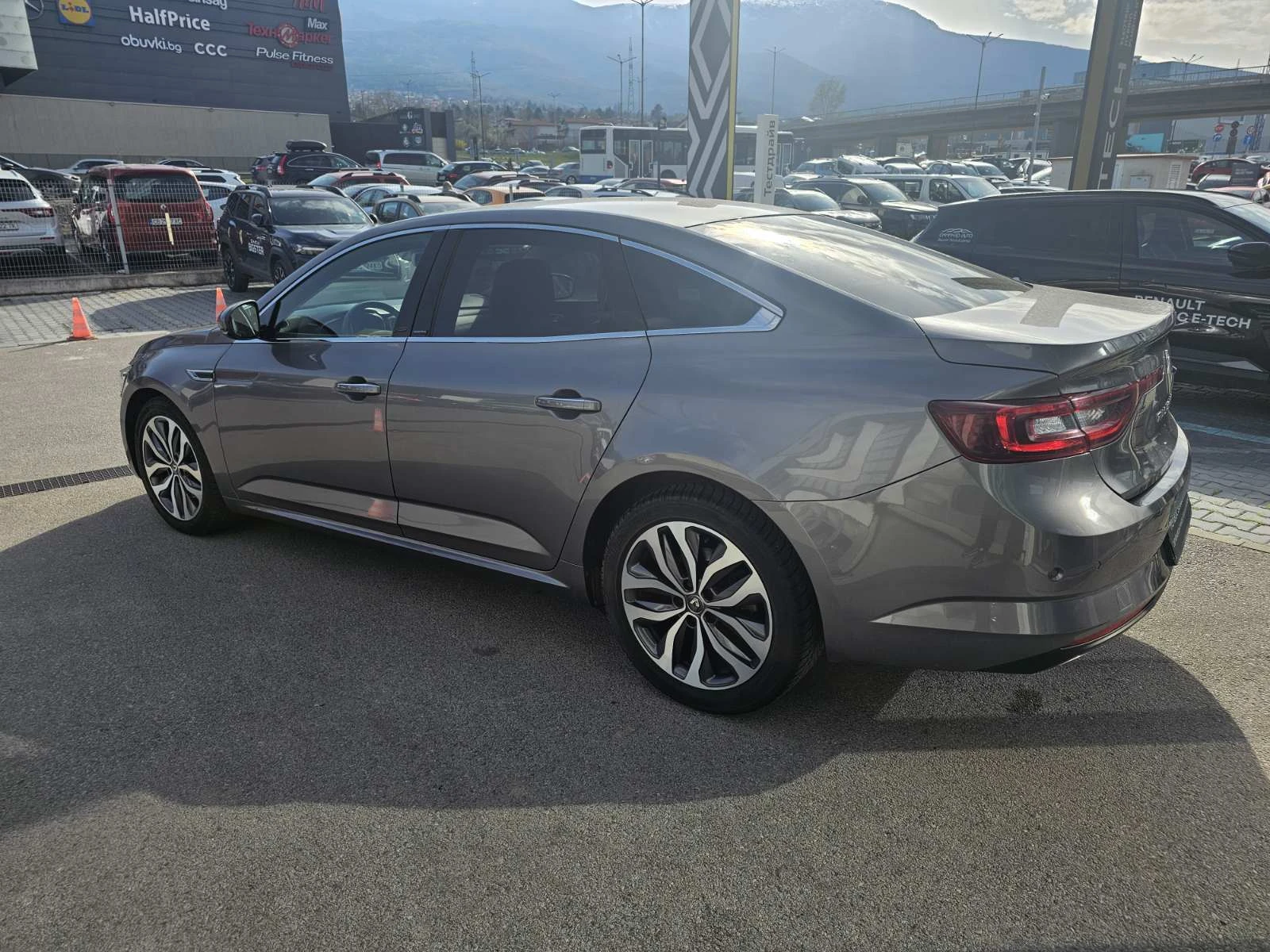 Renault Talisman 1.8 TCe 224 , снимка 4 - Автомобили и джипове - 54228536