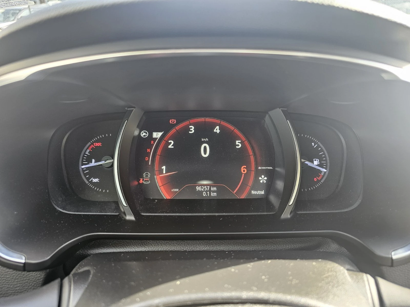 Renault Talisman 1.8 TCe 224 , снимка 8 - Автомобили и джипове - 54228536