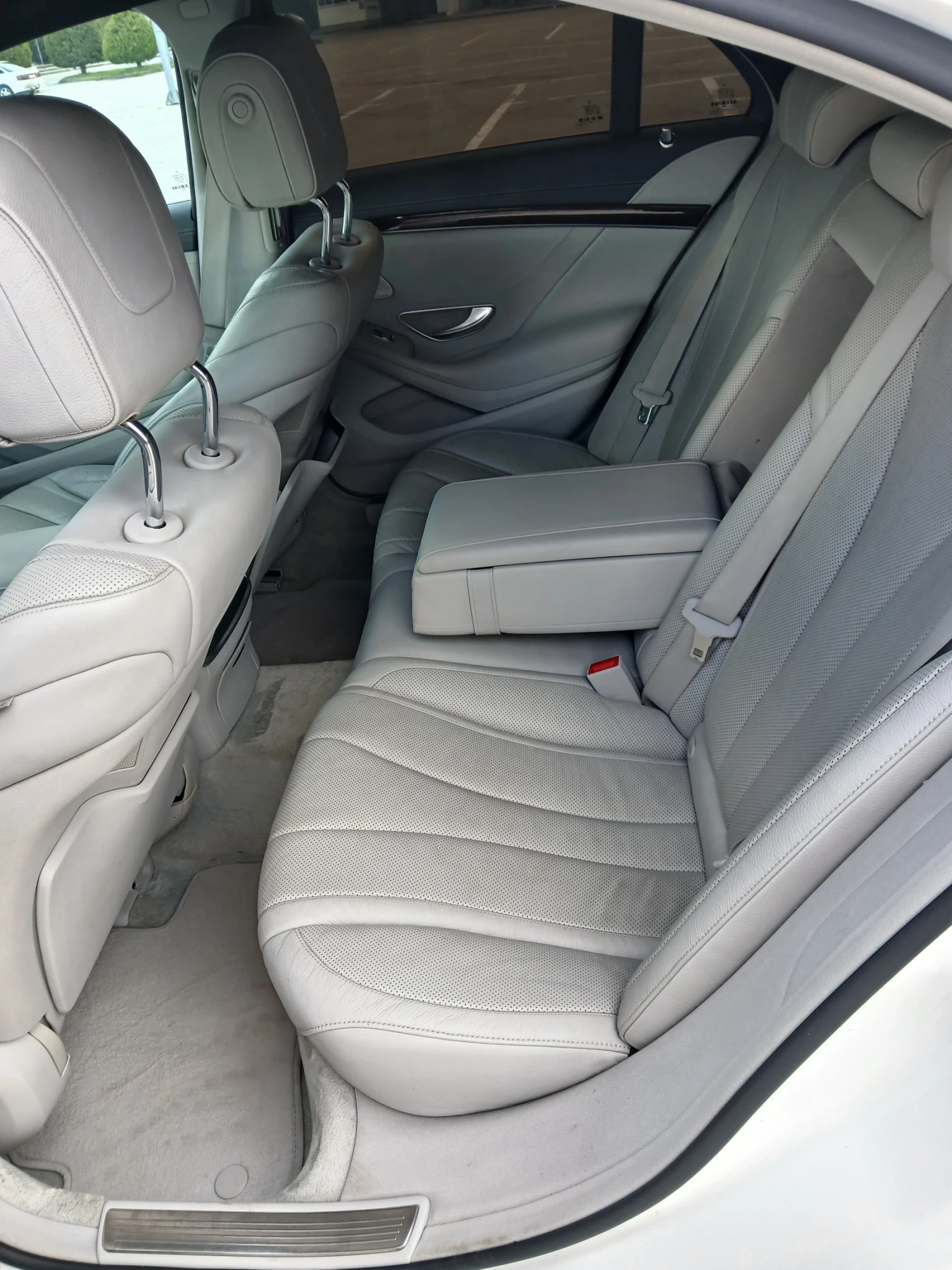 Mercedes-Benz S 350 FACELIFT/63AM/ OPTIC/4-MATIC LIZING!!!BARTER!!!, снимка 16 - Автомобили и джипове - 54510418