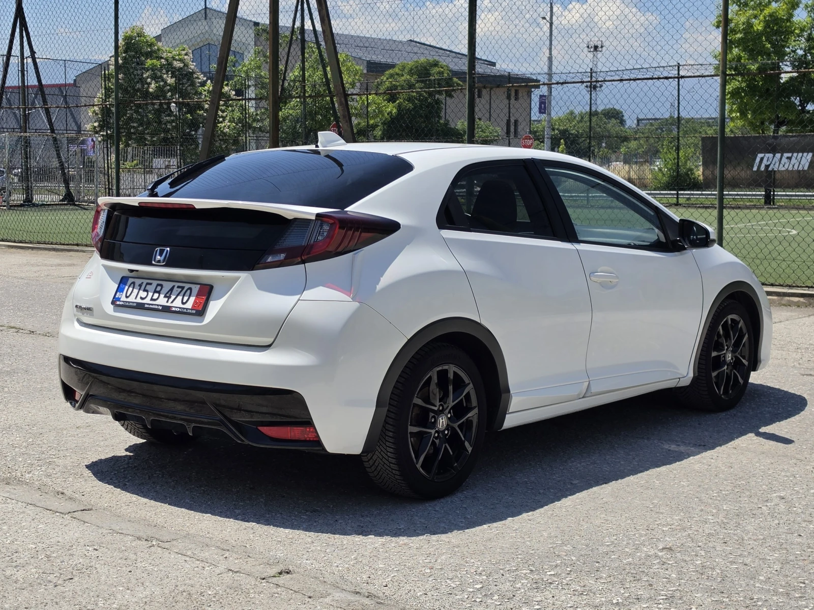 Honda Civic 1.8i-VTEC Black Edition, City Break, ЕВРО 6, снимка 5 - Автомобили и джипове - 54862209