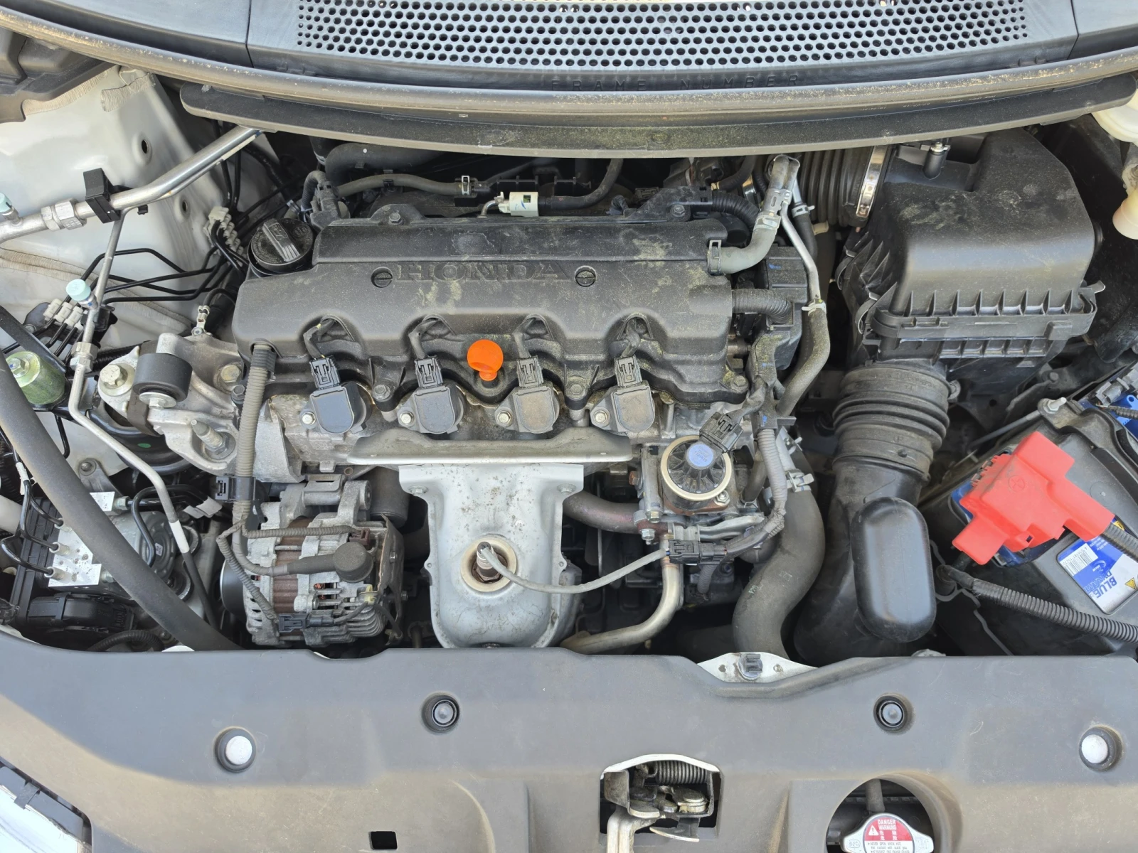 Honda Civic 1.8i-VTEC Black Edition, City Break, ЕВРО 6, снимка 10 - Автомобили и джипове - 54862209