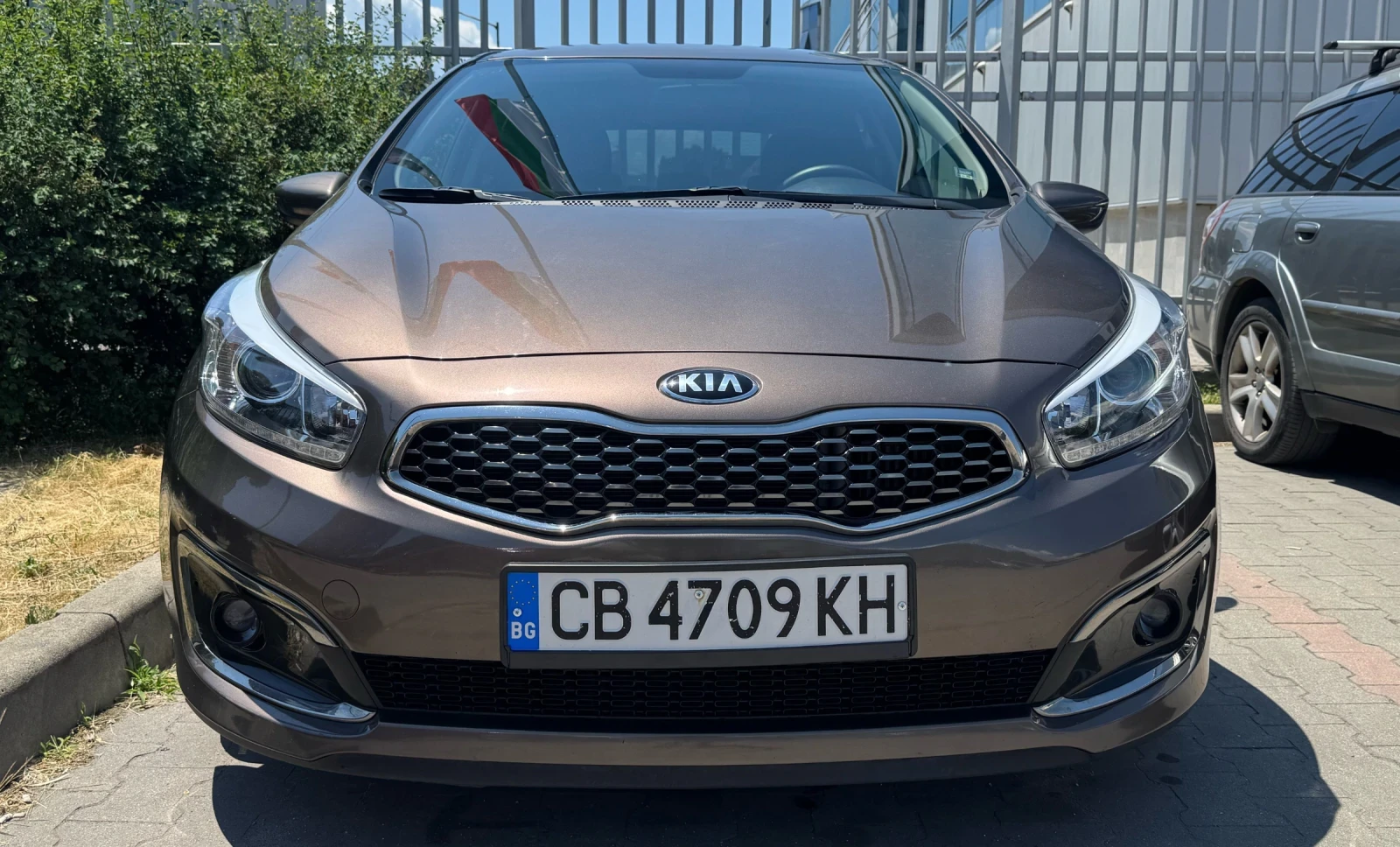 Kia Ceed 1.4crdi, 98хил.км, снимка 17 - Автомобили и джипове - 54987302
