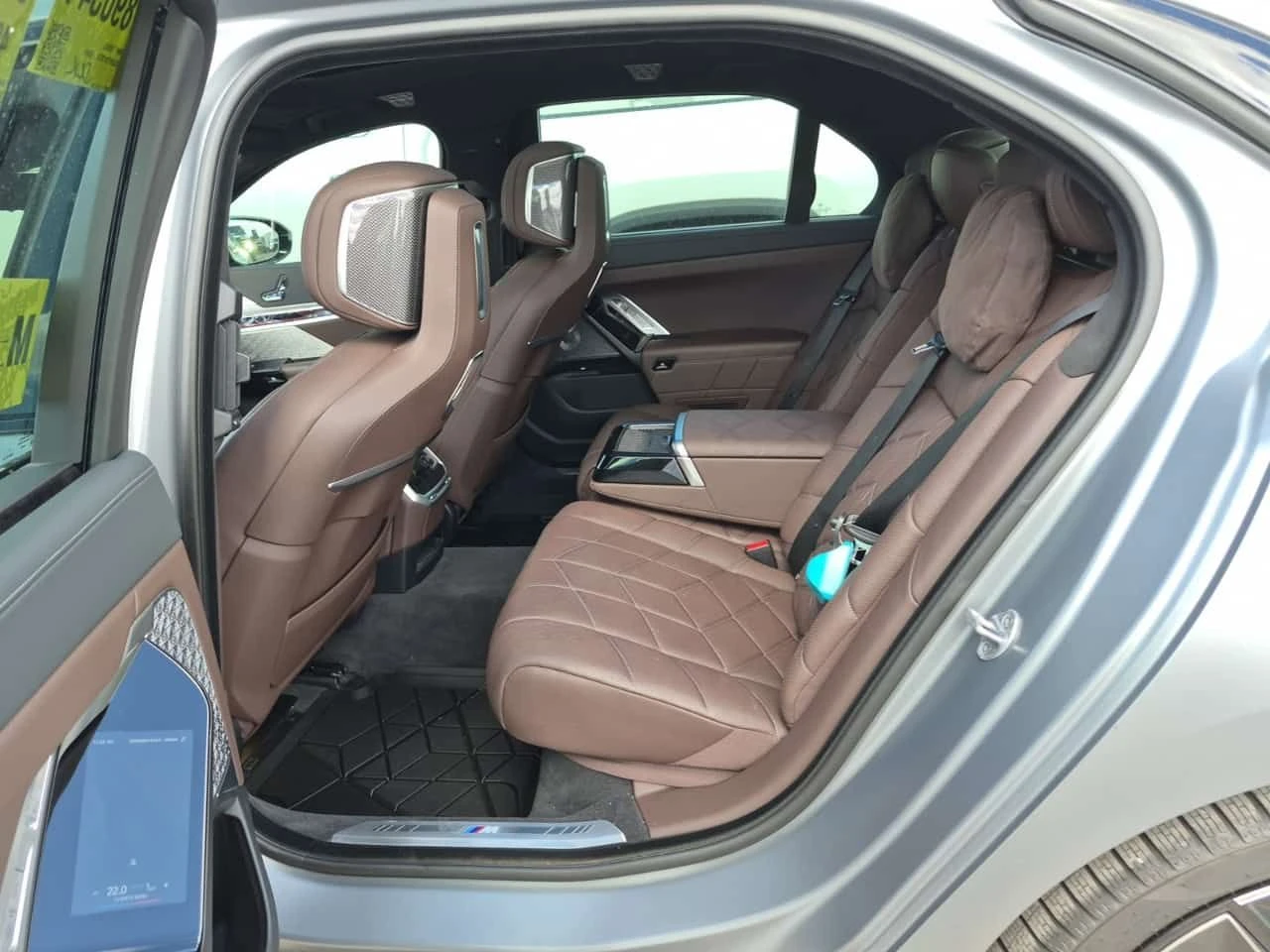 BMW 760 * XDRIVE * CARFAX * ОПЦИЯ ЗА ФИНАНСИРАНЕ , снимка 12 - Автомобили и джипове - 55226872
