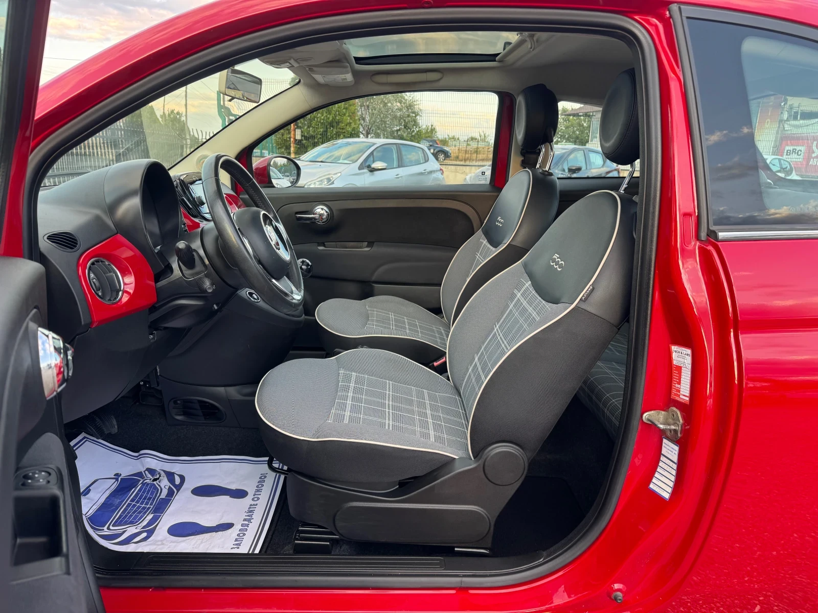 Fiat 500 1.2i GPL!! Panorama!! Facelift!! Euro 6!!, снимка 11 - Автомобили и джипове - 55398459