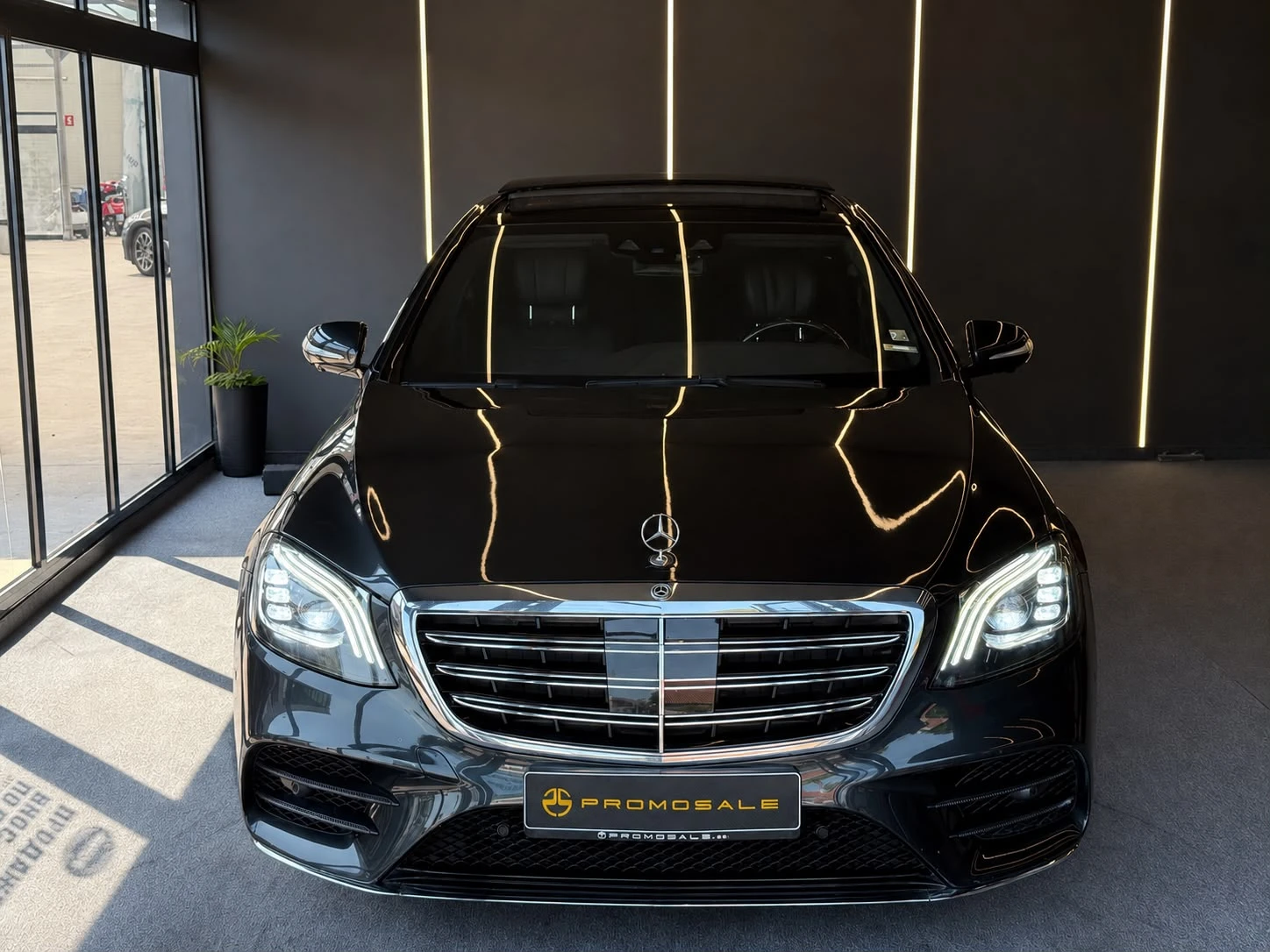 Mercedes-Benz S 350 L* AMG* 4M* Burmester* TV* Pano* Full* ЛИЗИНГ, снимка 2 - Автомобили и джипове - 55543645