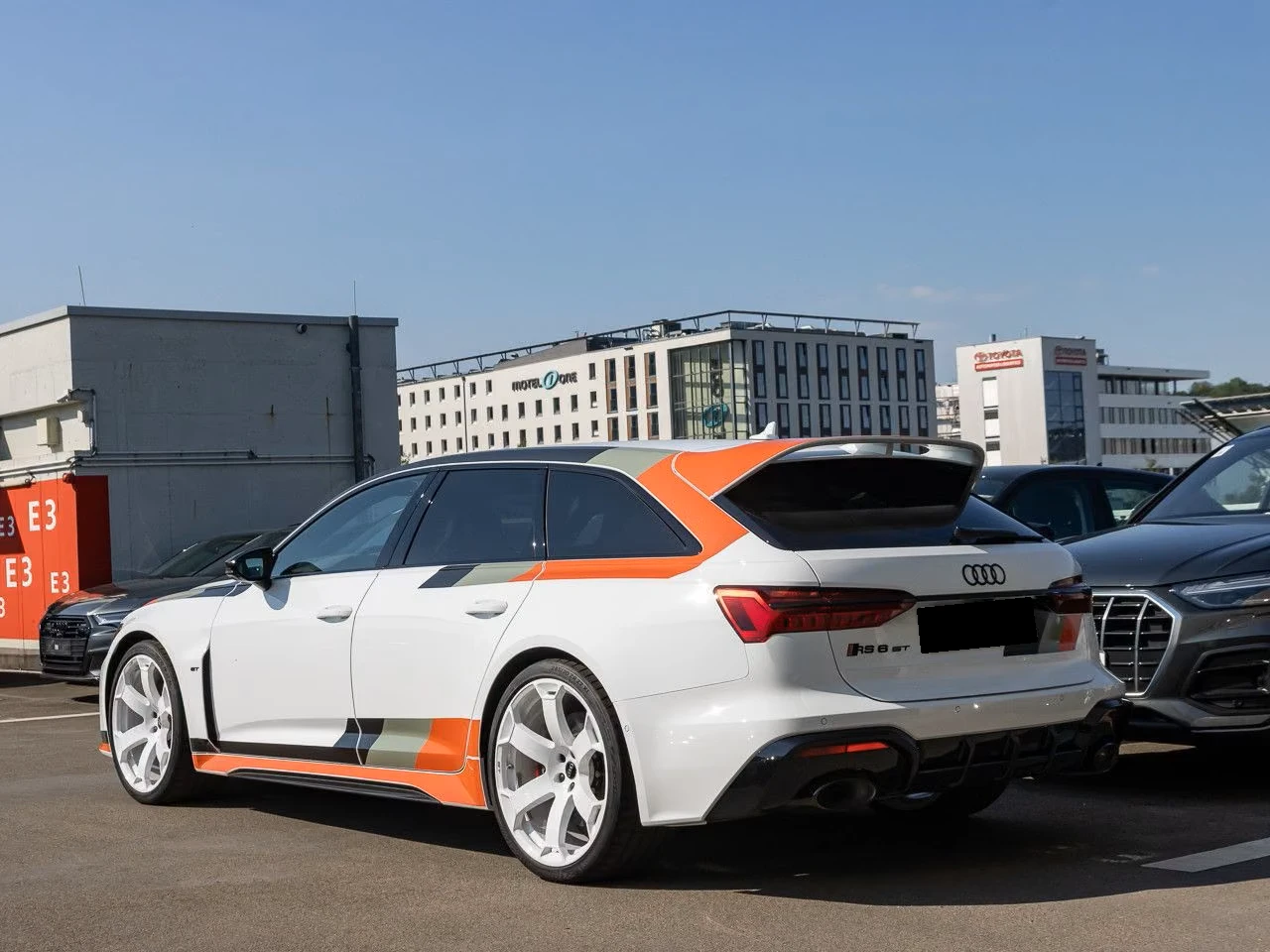 Audi Rs6 GT* EDITION* HEAD-UP* B&O-3D* 360CAM* 456/660, снимка 5 - Автомобили и джипове - 55748512