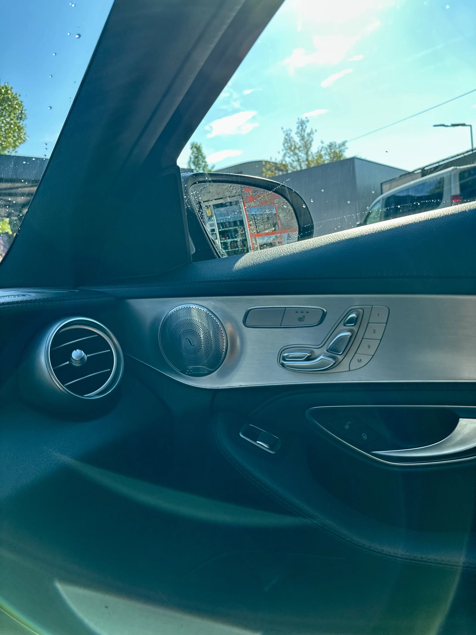 Mercedes-Benz C 43 AMG 4MATIC V6 Bi-Turbo, снимка 8 - Автомобили и джипове - 55998468
