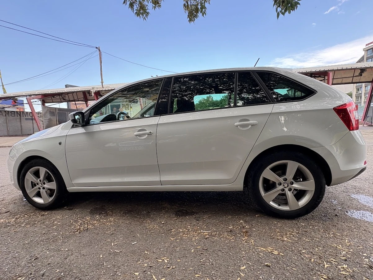 Skoda Rapid, снимка 9 - Автомобили и джипове - 56154926