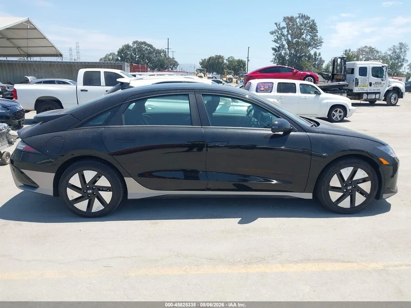 Hyundai Ioniq 6 Se Standard Range, снимка 13 - Автомобили и джипове - 56164135