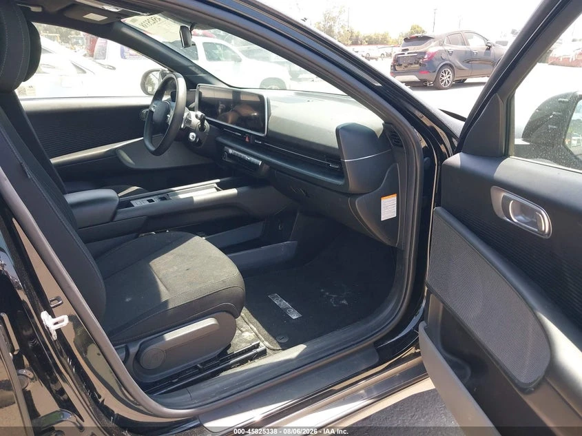 Hyundai Ioniq 6 Se Standard Range, снимка 5 - Автомобили и джипове - 56164135