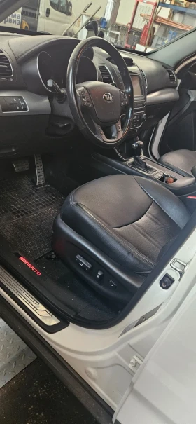 Kia Sorento 2.2CRDI 4X4, снимка 10