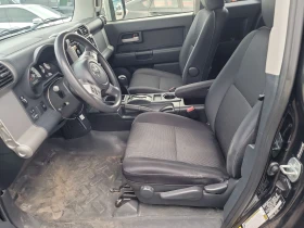 Toyota Fj cruiser - 39899 лв. - 68210517 | Car24.bg
