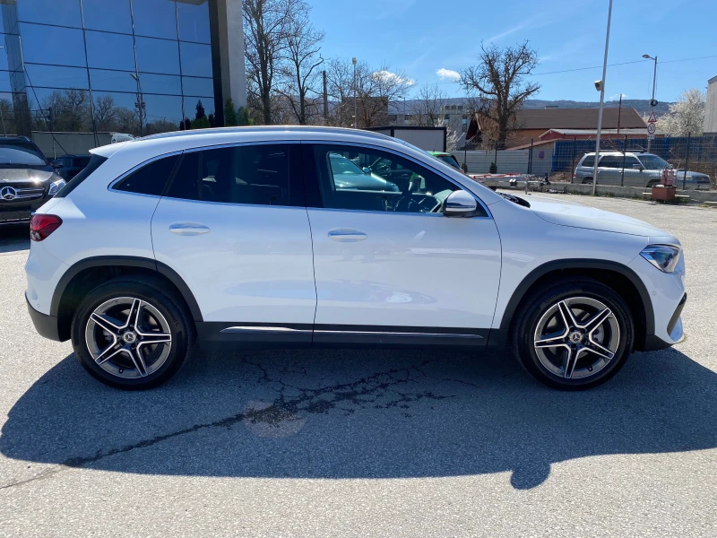 Mercedes-Benz GLA 250 4M AMG Panorama, снимка 4 - Автомобили и джипове - 51090893