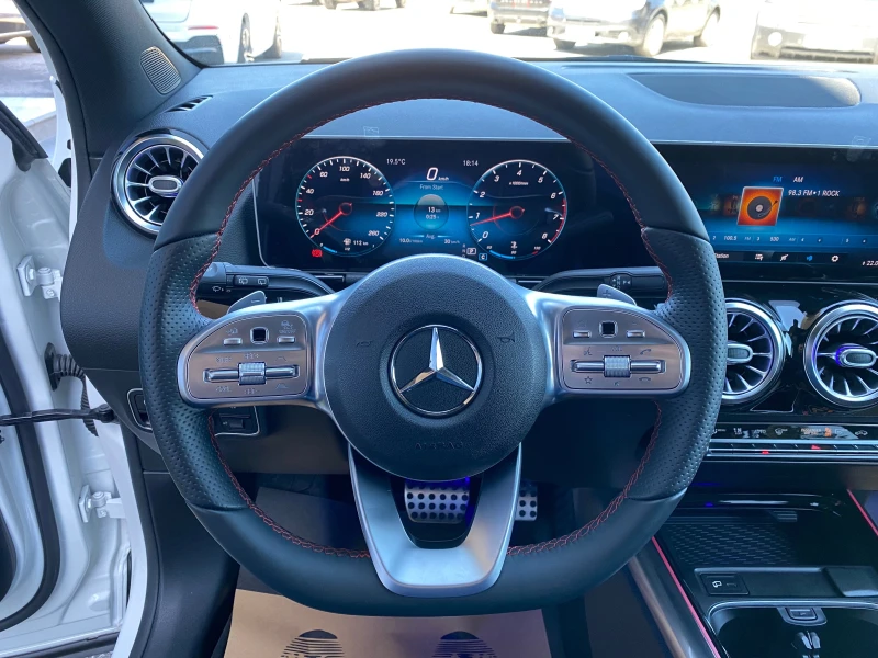 Mercedes-Benz GLA 250 4M AMG Panorama, снимка 11 - Автомобили и джипове - 51090893