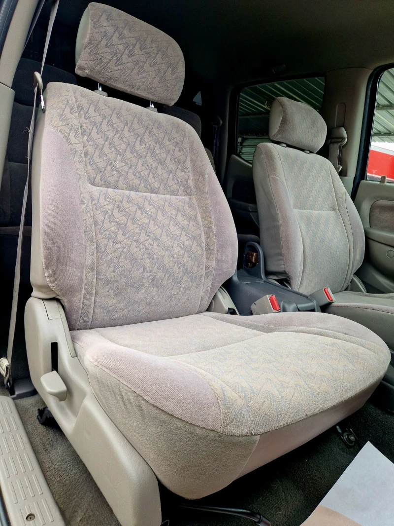 Toyota Tacoma Автомат / Off road / Регистриран / Андроид / Газ , снимка 15 - Автомобили и джипове - 52470376