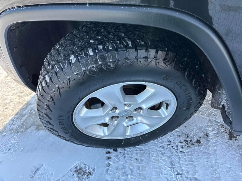 Jeep Grand cherokee * Laredo * CARFAX * БЕЗ ПЪРВОНАЧАЛНА ВНОСКА, снимка 7 - Автомобили и джипове - 53193450