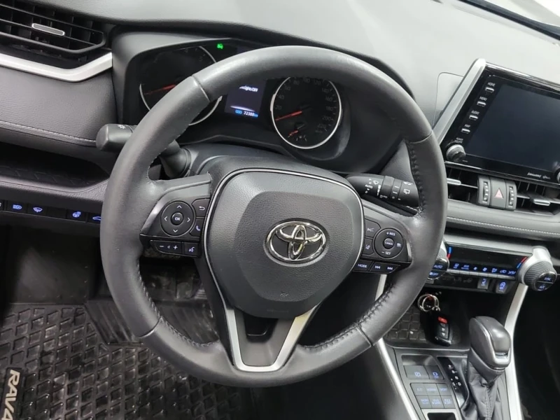 Toyota Rav4 * XLE * CARFAX * ДВА КЛЮЧА* ПАНОРАМА* , снимка 9 - Автомобили и джипове - 53439408