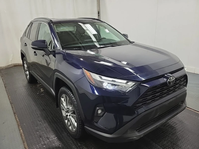 Toyota Rav4 * XLE * CARFAX * ДВА КЛЮЧА* ПАНОРАМА* , снимка 3 - Автомобили и джипове - 53439408