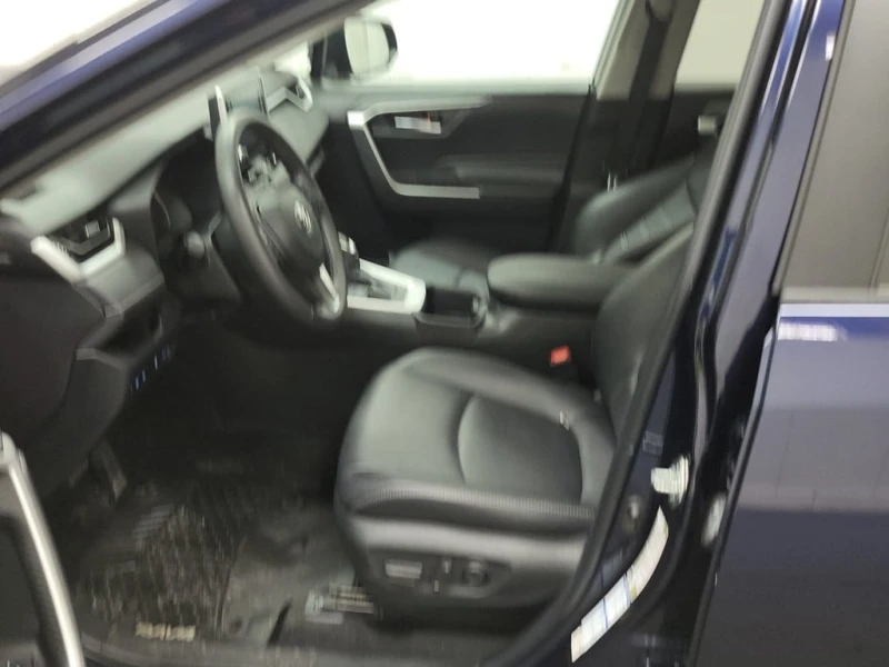 Toyota Rav4 * XLE * CARFAX * ДВА КЛЮЧА* ПАНОРАМА* , снимка 7 - Автомобили и джипове - 53439408