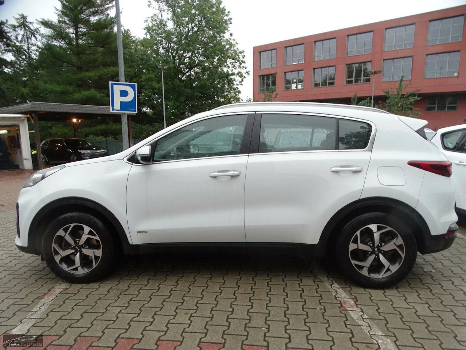 Kia Sportage 4X4/177HP/LED/KOMF-PACK/271b - изображение 2