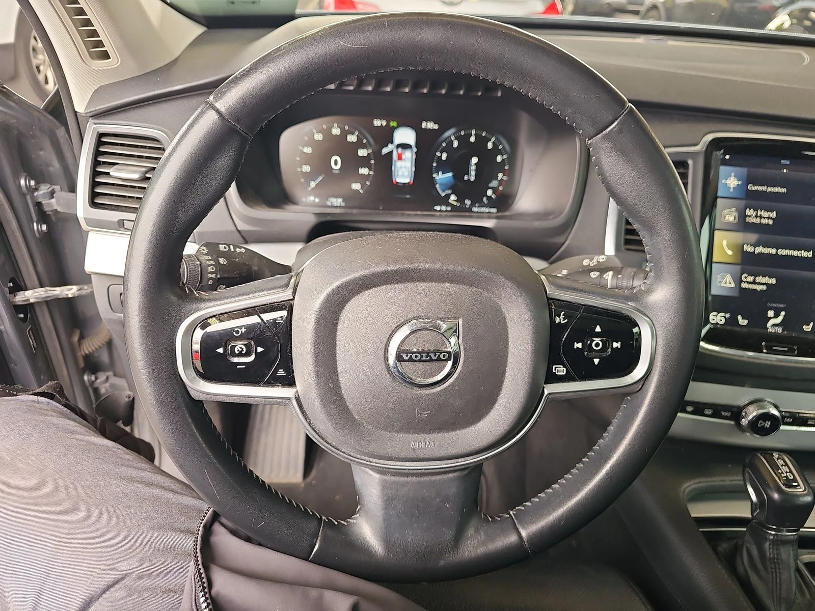 Volvo Xc90 T6 Momentum/ПОДГРЕВ/КАМЕРА/ПАНОРАМА/LANE ASSIST - изображение 9
