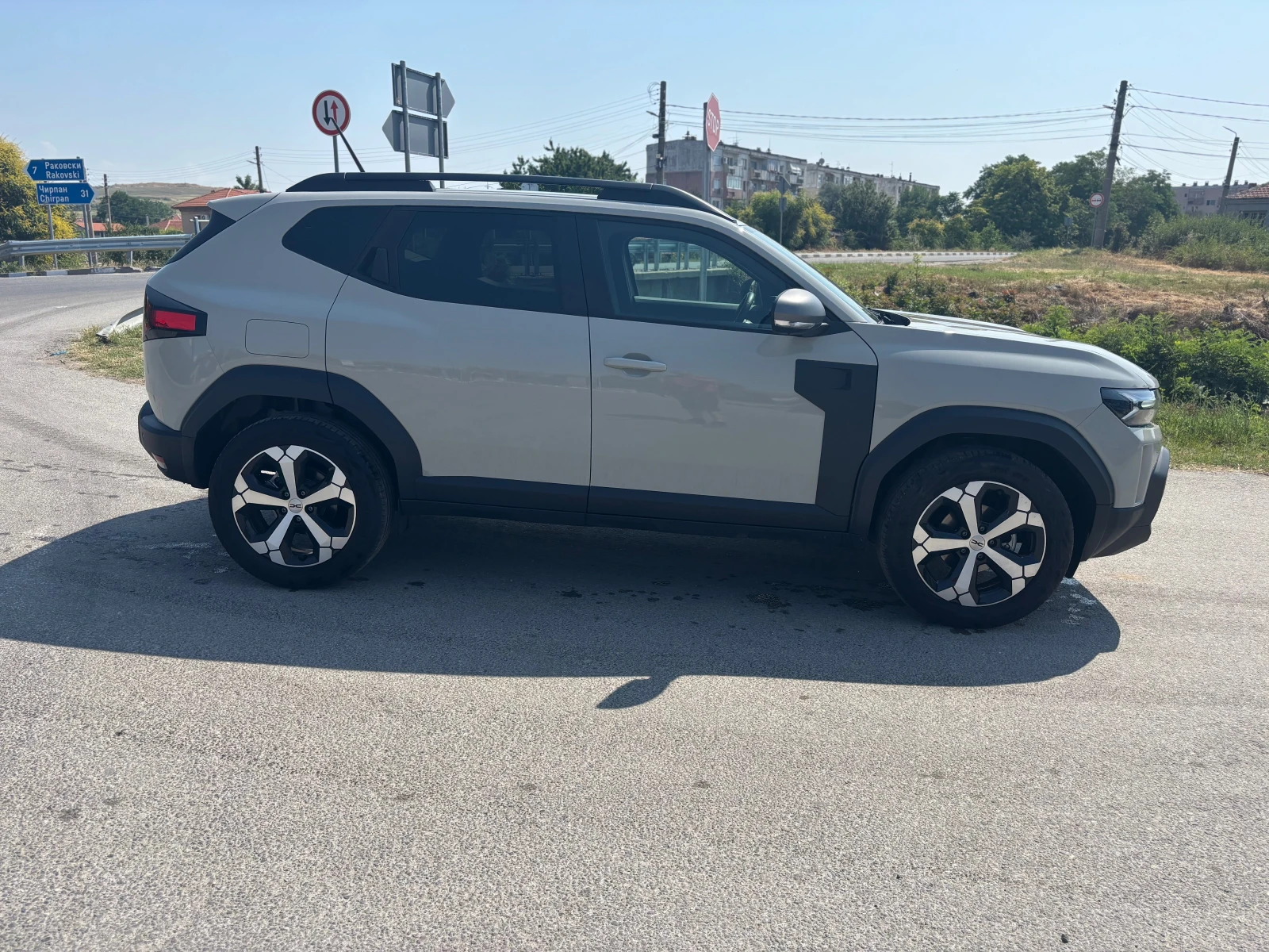 Dacia Duster NEW 1.0 Tce/LPG - изображение 8