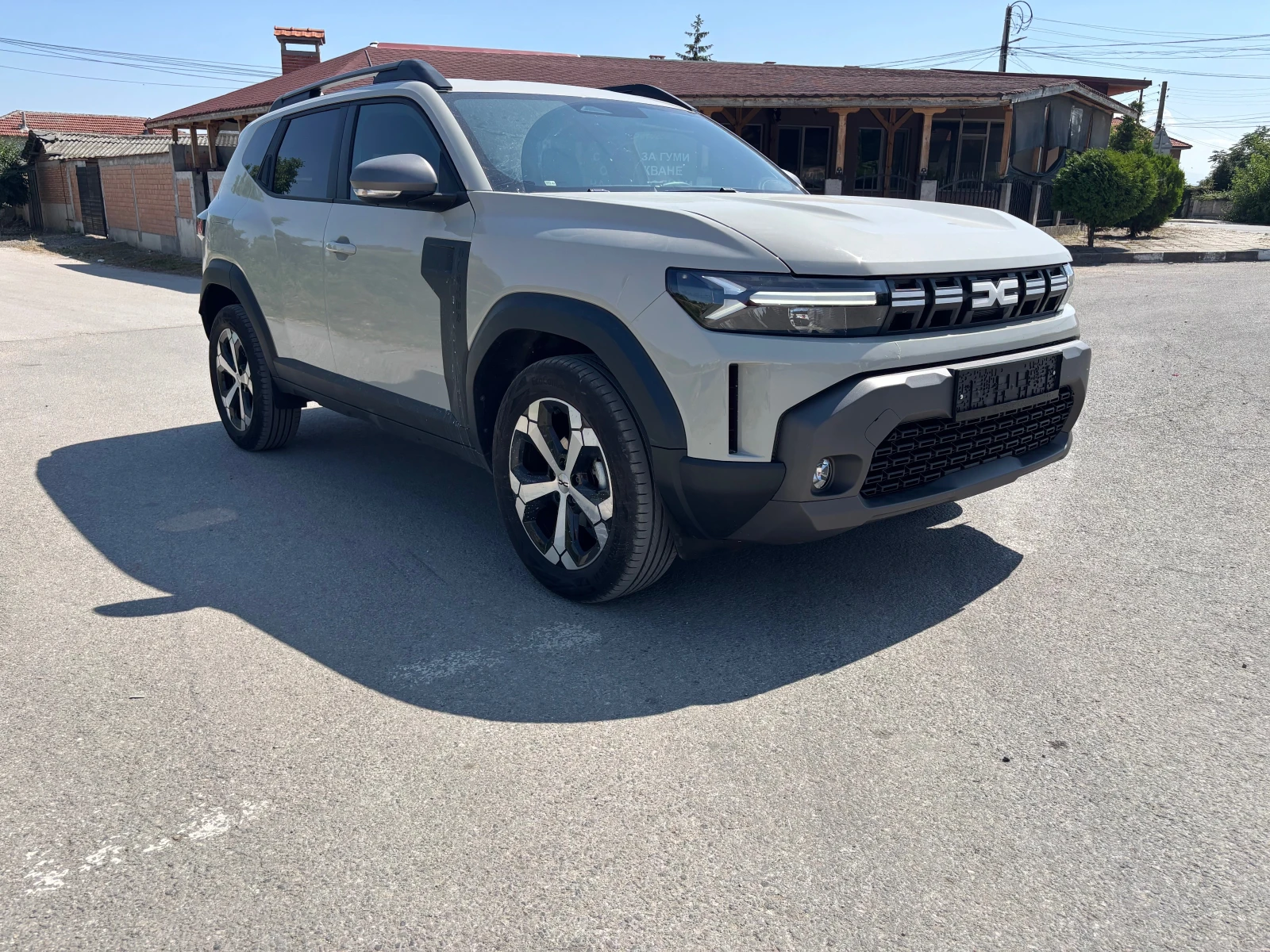 Dacia Duster NEW 1.0 Tce/LPG - изображение 2