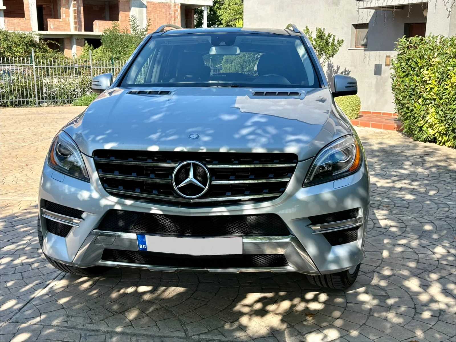 Mercedes-Benz ML 350 Bluetec AMG LINE Панорама - изображение 6