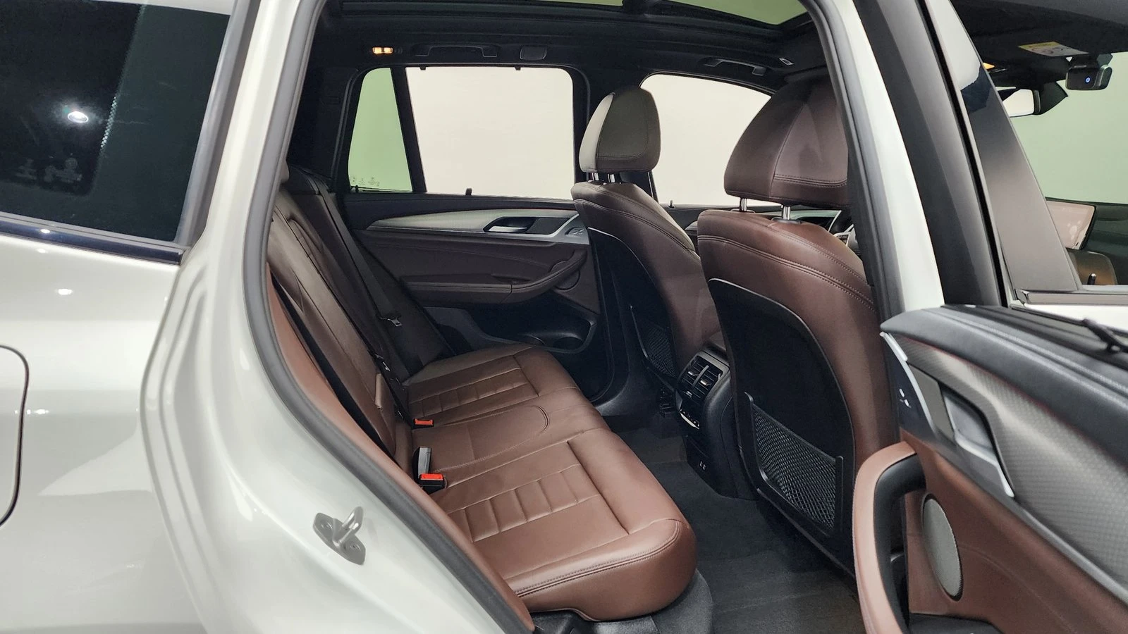 BMW X3 M40i* ЛЮК* HUD* 360* KEYLESS* КРАЙНА ЦЕНА, снимка 11 - Автомобили и джипове - 55243523