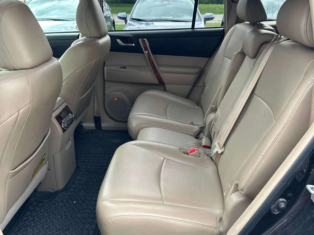 Toyota Highlander * Limited * АВТОКРЕДИТ БЕЗ ПЪРВОНАЧАЛНА ВНОСКА* , снимка 10 - Автомобили и джипове - 55373689