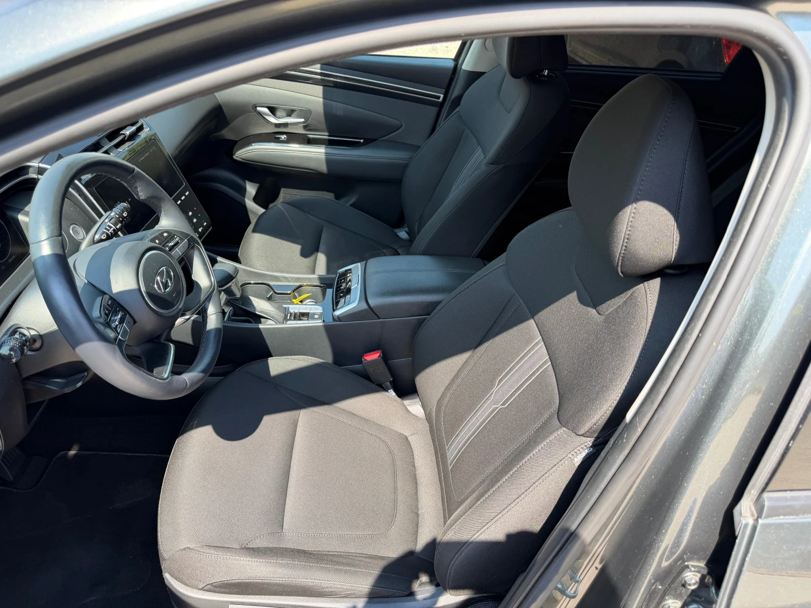 Hyundai Tucson 1.6Hybrid 136к.с X line , снимка 8 - Автомобили и джипове - 55571080