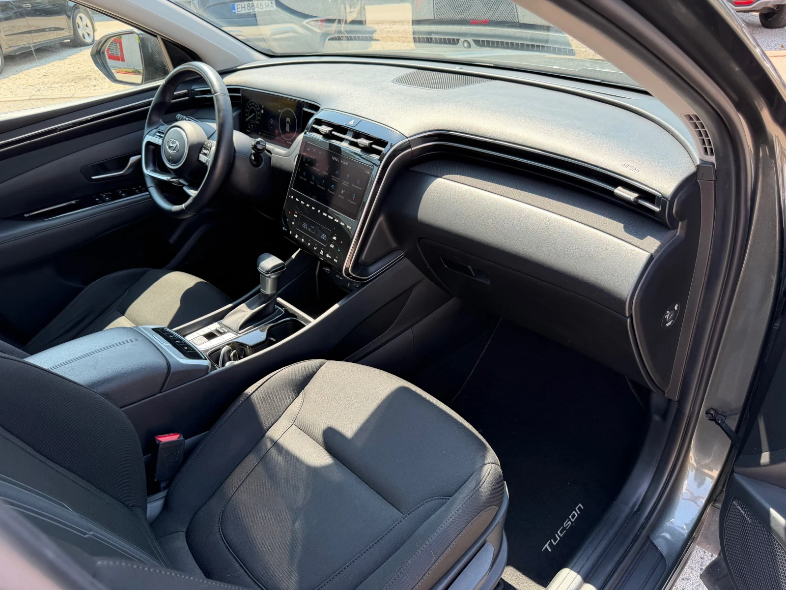 Hyundai Tucson 1.6Hybrid 136к.с X line , снимка 15 - Автомобили и джипове - 55571080