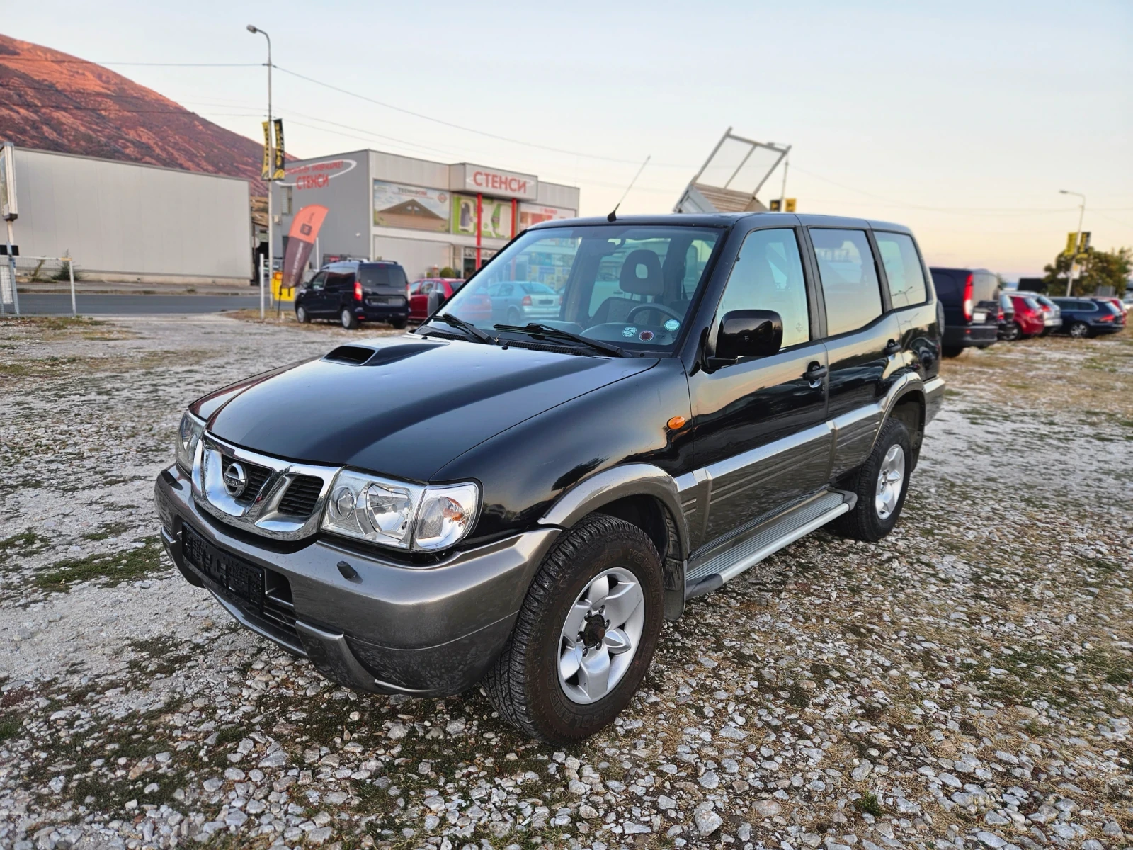 Nissan Terrano 3.0/ИТАЛИЯ/БЕЗ РЪЖДА/7МЕСТА