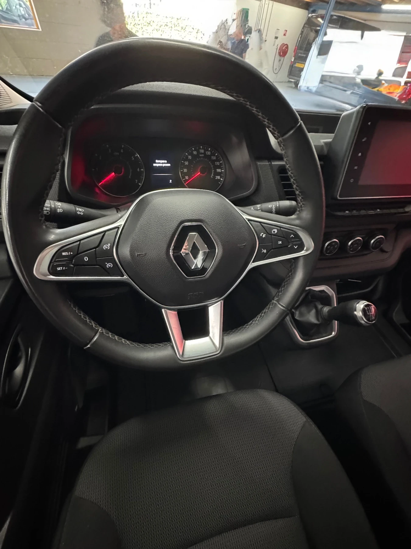 Renault Trafic, снимка 3 - Бусове и автобуси - 55426209