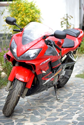  Honda Cbr