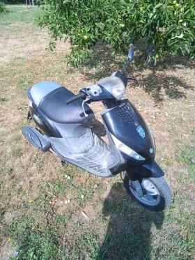  Piaggio Zip