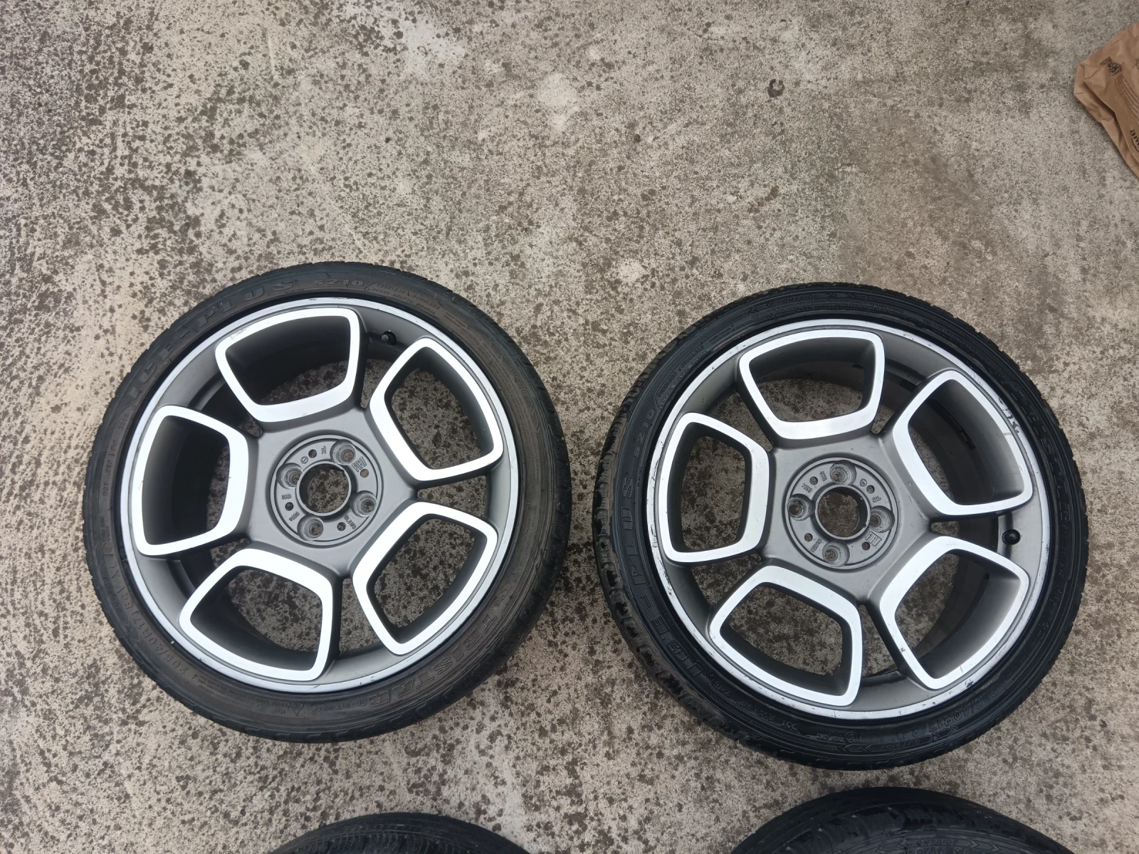 Гуми с джанти BF Goodrich 205/40R17, снимка 3 - Гуми и джанти - 56246501