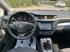 Toyota Avensis 1.8 16V FACE, снимка 12