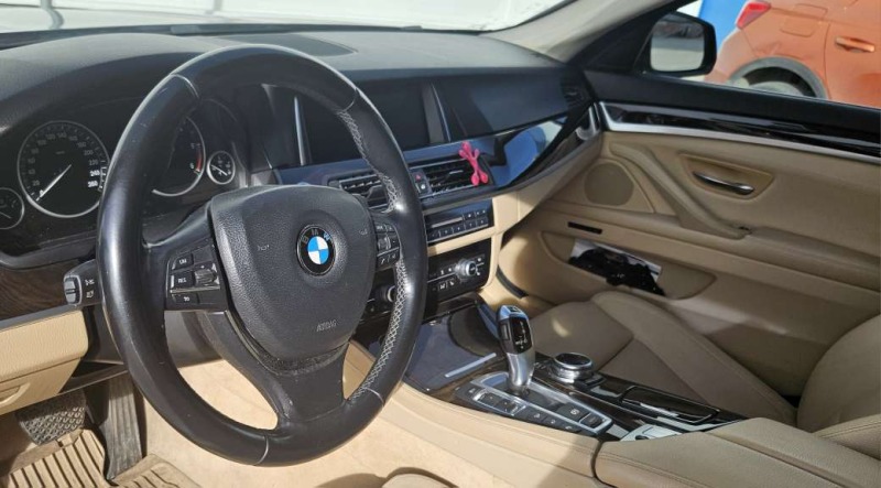 BMW 530 Xdrive Facelift Eurro 6, снимка 5 - Автомобили и джипове - 46450539
