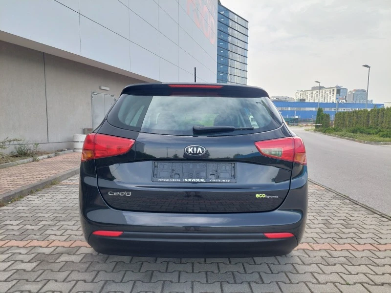 Kia Ceed 1.6 -135 К.С-ШВЕЙЦАРИЯ, снимка 6 - Автомобили и джипове - 46168134