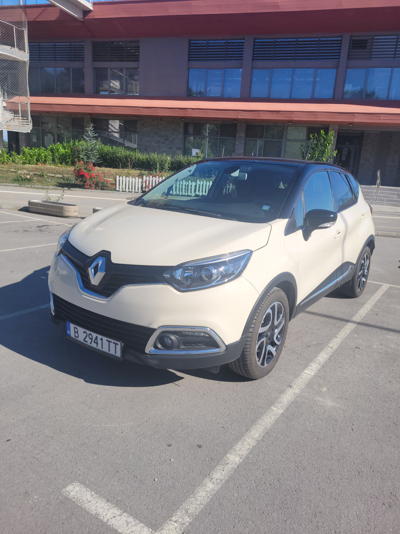 Renault Captur 0.9 ТСе, снимка 3 - Автомобили и джипове - 46212346