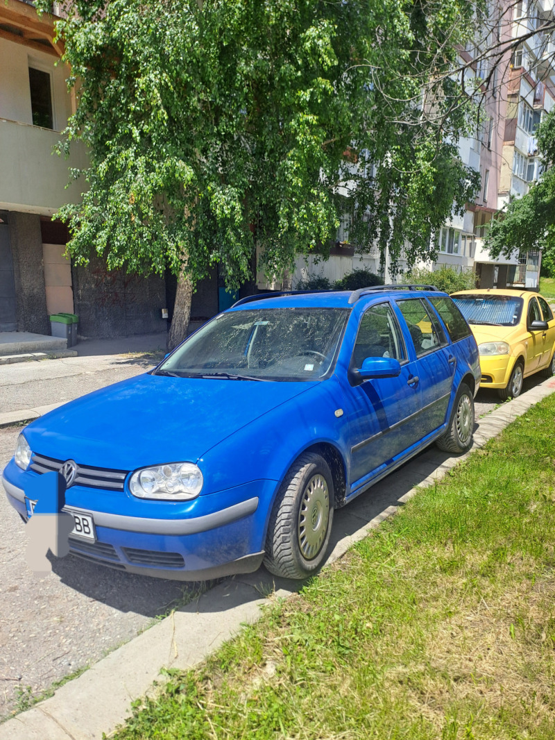 VW Golf 1.6 Бензин, снимка 3 - Автомобили и джипове - 46463933