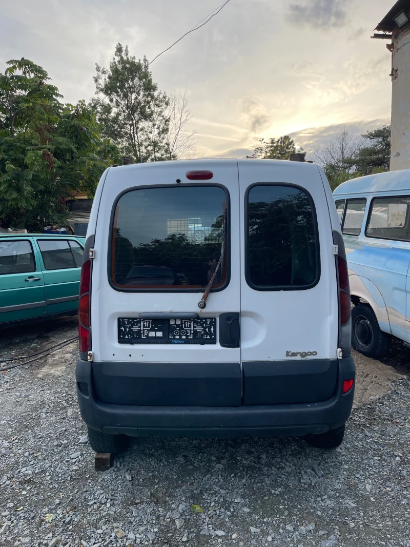 Renault Kangoo 1.9 4x4, снимка 10 - Автомобили и джипове - 47428014