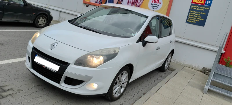 Renault Scenic 1.4 TCe 130, снимка 2 - Автомобили и джипове - 48512579