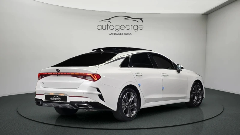 Kia K5 2.0 NOBLESSE, снимка 2 - Автомобили и джипове - 52559268