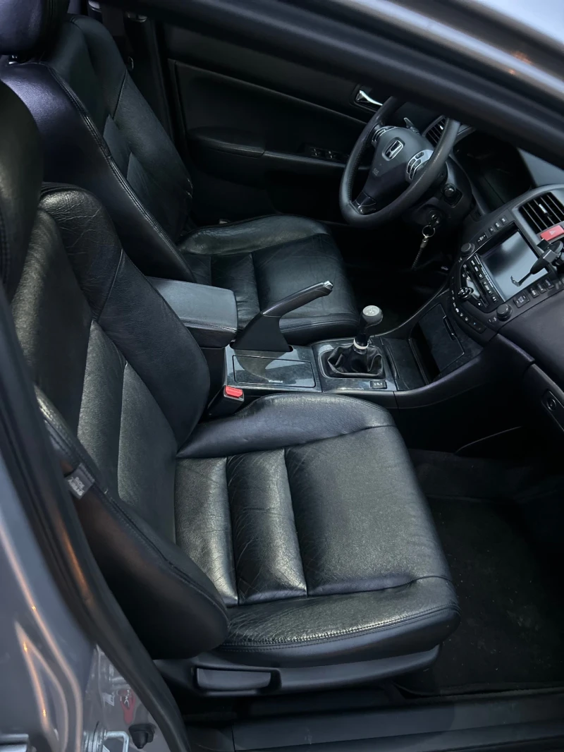 Honda Accord 2.4i lpg/gaz, снимка 10 - Автомобили и джипове - 52681597