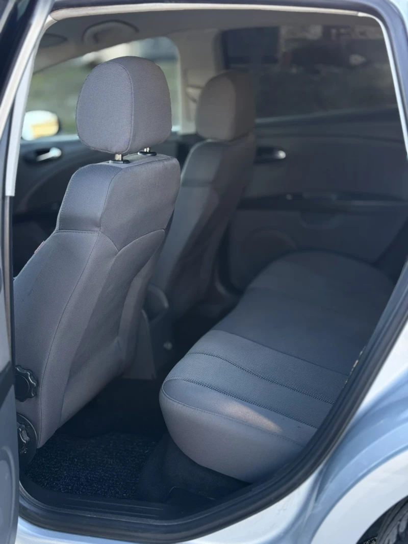 Seat Leon, снимка 9 - Автомобили и джипове - 52792877